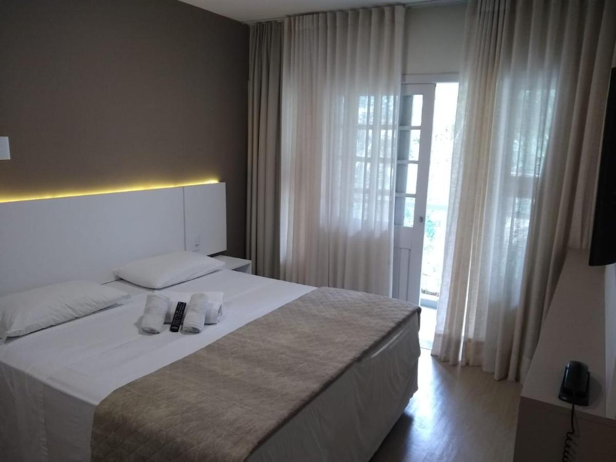 Caravaggio Praia Hotel ฟลอเรียนอโปลิส ภายนอก รูปภาพ