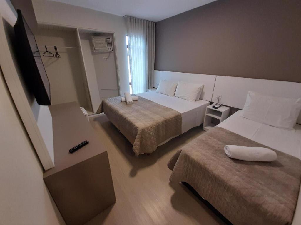 Caravaggio Praia Hotel ฟลอเรียนอโปลิส ภายนอก รูปภาพ